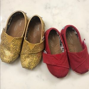 Toddler TOMS gold and red